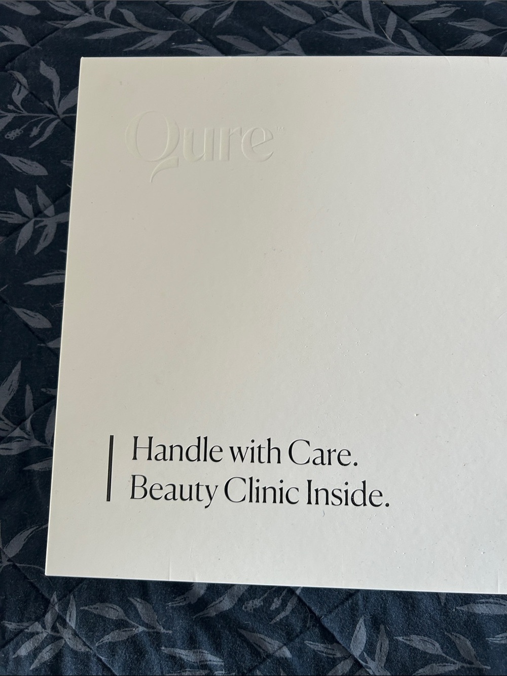 Qure Handle With Care White Skincare Kit
